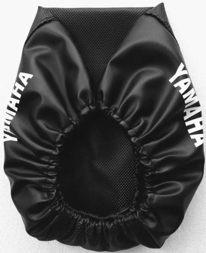 FUNDA YAMAHA FZ 160 GRIP C/SERIGRAFIA Y ELASTICO MOD.POWER NEGRO GL